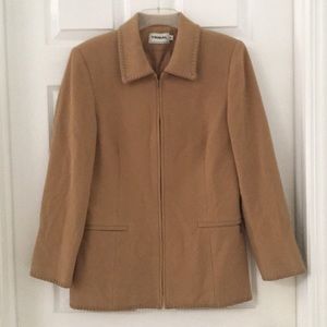 🔗#2 Camel colored felt jacket